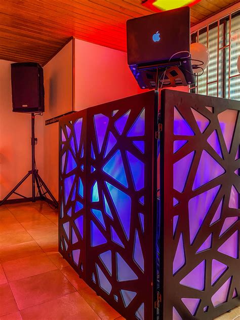 Equipo De Sonido Para Fiestas Eventos Alquiler De Sonido Luces Video