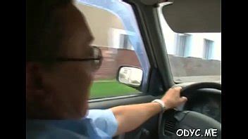 Viejo Se Pone Erecto Y Se Folla A Un De Edad Legal Caliente Y Dispuesto Xvideos