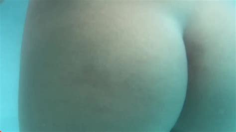 Underwater Ass And Pussy ThisVid
