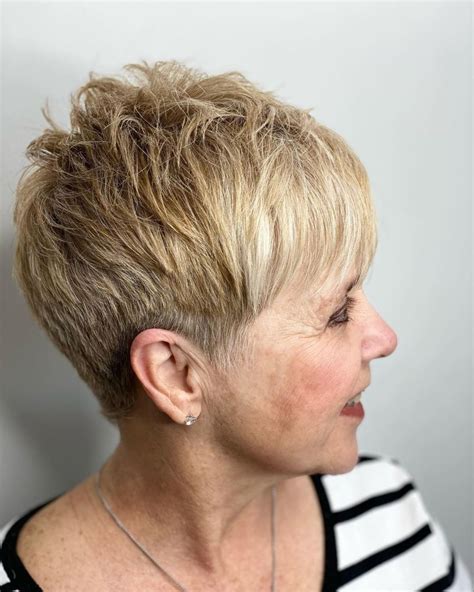 30 Short Hairstyles For Women Over 60 Stylish And Age Appropriate