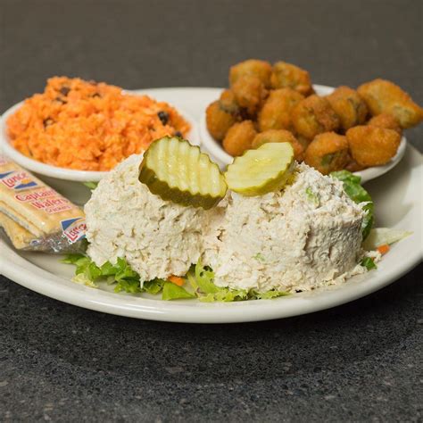 Wade's Restaurant menu in Spartanburg, South Carolina, USA
