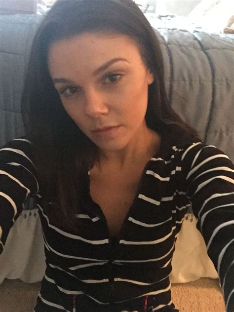 Naked Faye Brookes In Leak