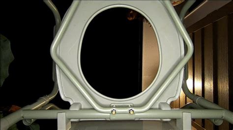 Outside Pee And Smoke Wmv Amateur House Clips Sale