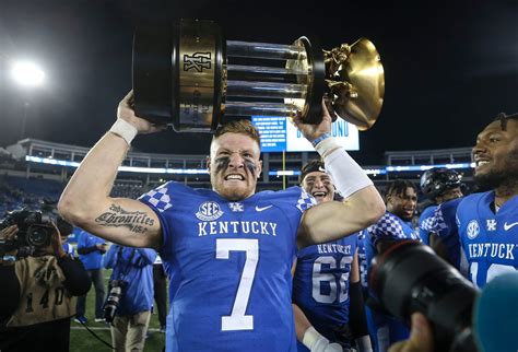 Kentucky QB Will Levis declares for the 2023 NFL Draft: 3 logical