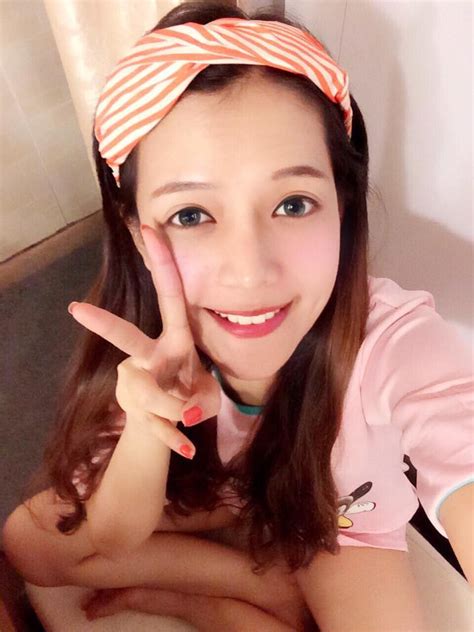 Năm hot girl Việt ước Nhiều tiền và cao thêm cm