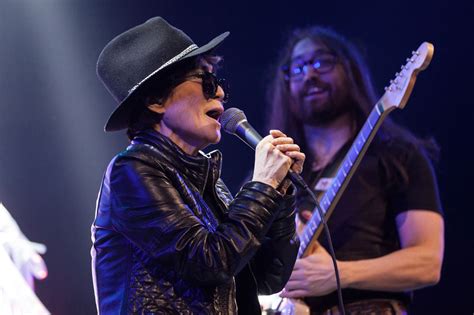 Brooklyn S Pussy Riot Tribute Show Was An Earnest But Tepid Mess Spin Spin