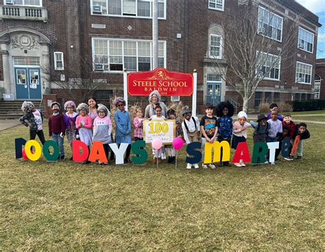 Photos 100 Days Of Learning At Steele Elementary School In Baldwin