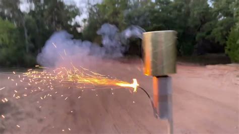 4” Gold Top Strobe Rocket - YouTube