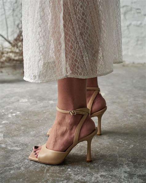 JUANAS NUDE LEATHER HEELS Pelin S Shoes Europe