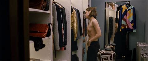 Nude Video Celebs Kristen Stewart Nude Personal Shopper 2016