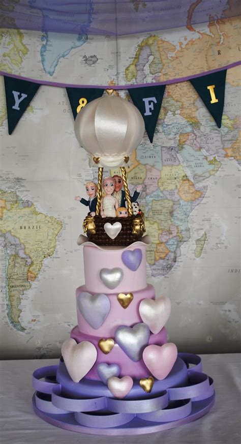 Hot Air Baloon Cake Decorated Cake By Ylka CakesDecor