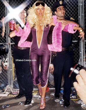 Znane Aktorki Nago Paris Hilton Camel Toe Porn Pic