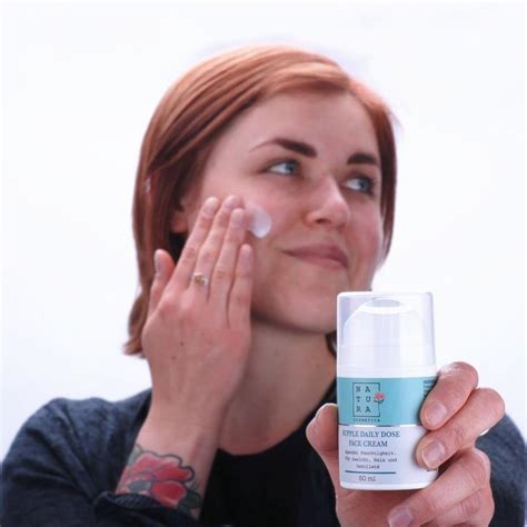 Entdecke unsere neue Gesichtscreme 💁🏼‍♀️♥️⁠ ⁠ Sie spendet über den ...
