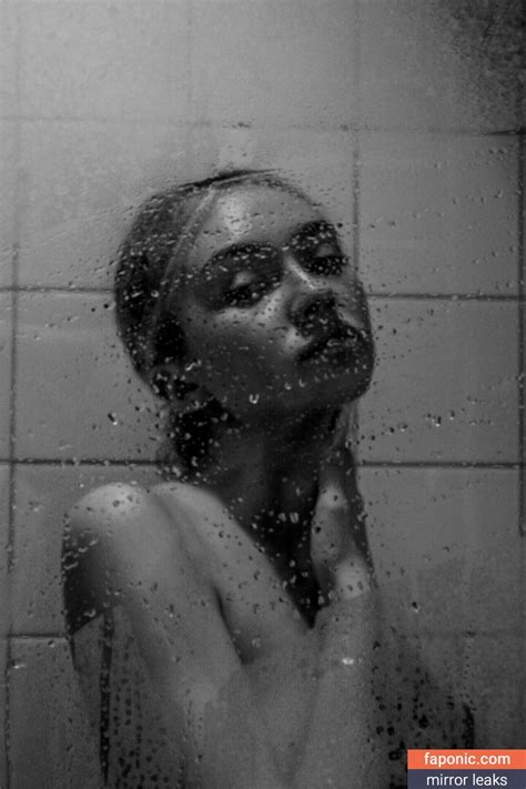 Adele Wade Aka Adelewilson Aka Cozybello Nude Leaks Faponic