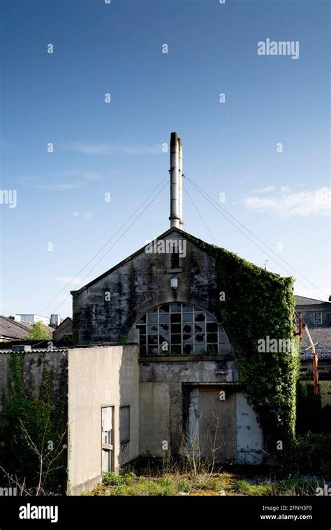 Abandoned Small Factory Stock Photo Alamy