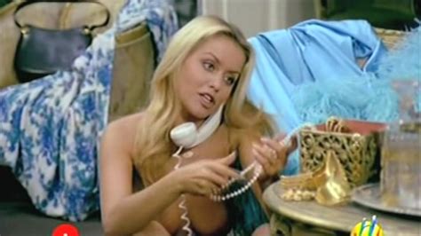 Naked Gloria Guida In Maschio Latino Cercasi