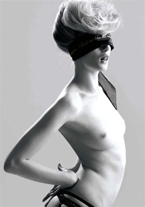 Naked Eva Riccobono Added 11 21 2017 By Manuros72