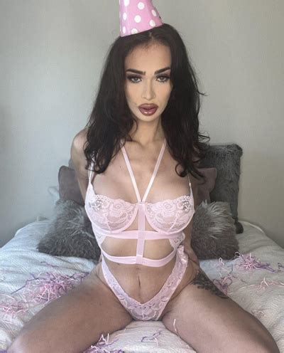Victoria Grant Model Page XVIDEOS