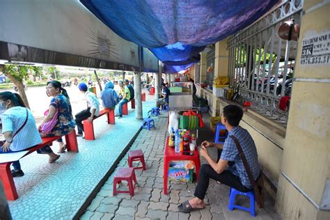 Quay cuồng trong nắng nóng gay gắt đầu Hè