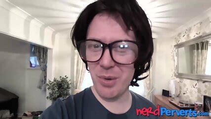 Babe Valentina Bianco Sucking Nerd Cock In Casting