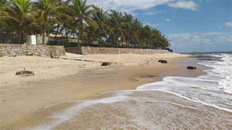 Aparecen Cajas Misteriosas De Un Barco Nazi Hundido En La Costa De