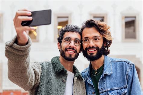 Premium Photo Gay Couple Taking A Selfie With A Mobile Phone
