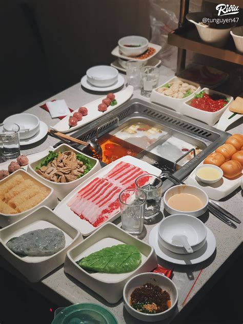 L U Hadilao V Haidilao Hot Pot Bitexco Tower Riviu Vn