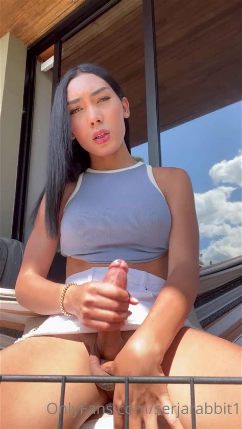 Very Horny Latina Jerks Off Ashemaletube