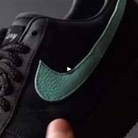 Castle Shop On Instagram La Paire Legendaire De Nike X Tiffany And Co