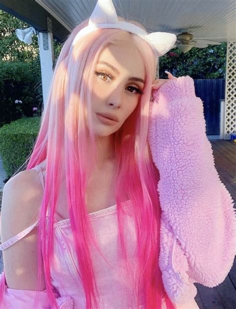 Pin By Mari On Leah Ashe Leah Charli Damelio Rare Hair Styles