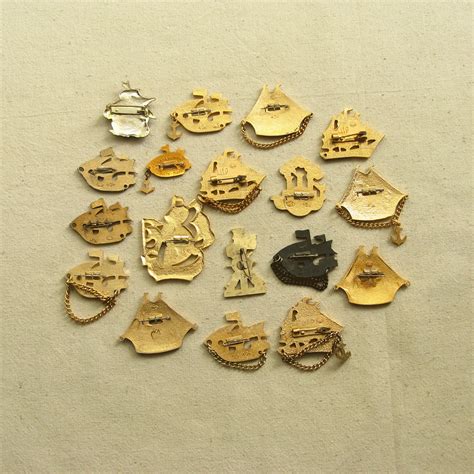 Carvel Pin Yacht Pin Sailboat Pins Boat Charm Sailing Art Etsy