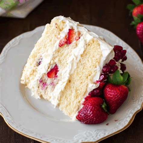 Berry Vanilla Naked Cake Recipe With Lemon Whipped Cream Recipes By Lucelle