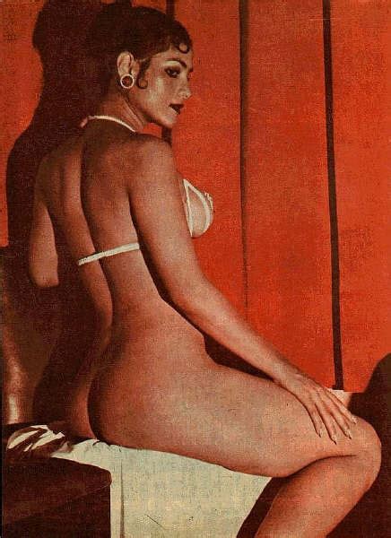 Naked Iris Cristal Added By DragonRex