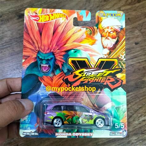 Hot Wheels STREET FIGHTER ASSORTMENT Ford Transit Supervan Mercedes Unimog Bread Box