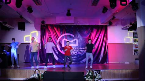 Мужское дефиле - YouTube
