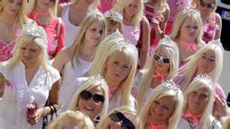 Latvian Blonde Parade To Become Annual Event FINCHANNEL