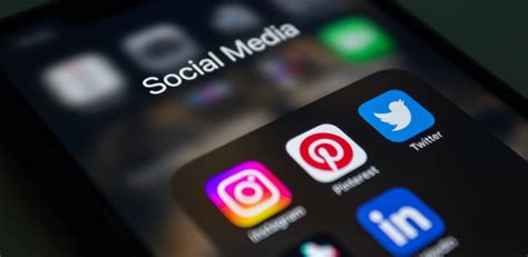 Social Media - The Ins and Outs of Doing it Right | Smart Connections PR 