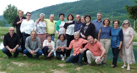 Nekadašnji gimnazijalci iz Otočca proslavili godišnjicu mature Novi list