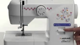Видеообзор электромеханической швейной машины Jaguar mini JemLux - YouTube