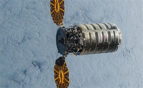 Cygnus spacecraft on its way to the International Space Station ...