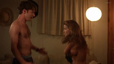 Naked Carmen Electra In The Mating Habits Of The Earthbound Human