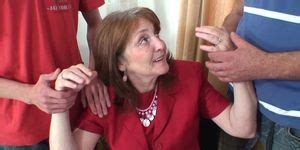 GRANDMA FRIENDS Office Threesome Sex With Old Mature Boss Tnaflix