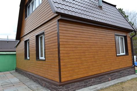 Сайдинг металлический под дерево для наружной отделки