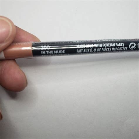 COVERGIRL Makeup Covergirl Exhibitionist Lip Liner 20 In The Nude Poshmark