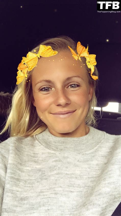 Julia Simic Nude The Fappening Photo FappeningBook