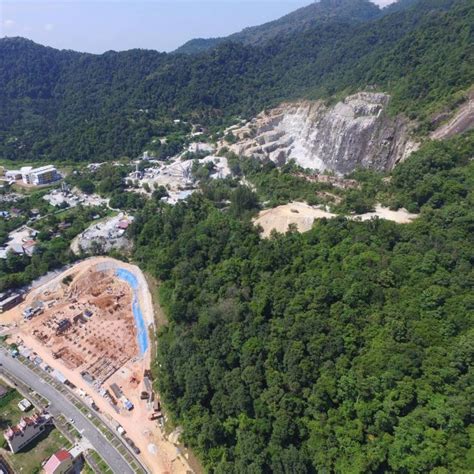 The Tanjung Bungah landslide: a very challenging site - The Landslide