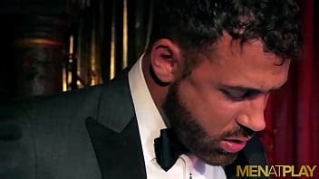 MENATPLAY Hombres Con Traje Logan Moore Y Teddy Torres Anal Breed XVIDEOS