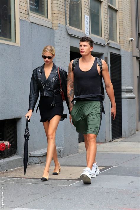 Hailey Clauson Nude OnlyFans Leaks Fappening Page 4 FappeningBook