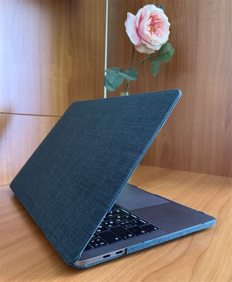 Обзор MacBook Pro 13 (Mid 2019): Готов к труду и «Каталине»