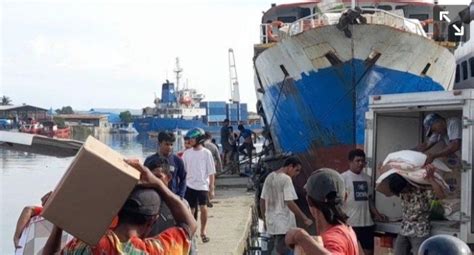 Penumpang Kapal Di Pelabuhan Luwuk Banggai Naik Persen Jelang Libur